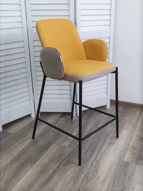 Полубарный стул NYX (H=65cm) VF106 желтый / VF120 серый М-City в Южноуральске - yuzhnouralsk.ok-mebel.com | фото